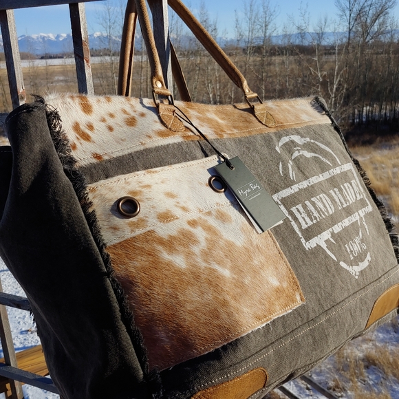 💕🔥Weekender Myra Bag Handmade Cowhide Canvas New - Picture 7 of 7